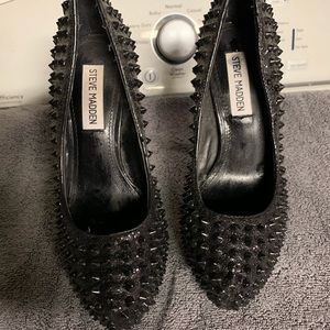 Spiky black Steve Madden pumps